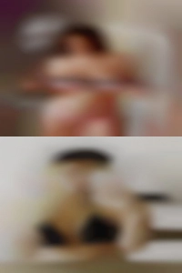 Too sexy naked girls.