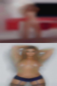 Explicitly hot naked pussy woman.