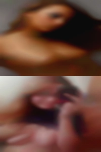 So horny hot women enjoys sexy feet.